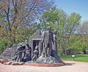 The largest monument to the underground railroad in the country is located in Battle Creek. It shows Harriet Tubman, local "conductors," and runaway slaves. Sculptor: Ed Dwight. The Kellogg Company commissioned the monument in 1993.